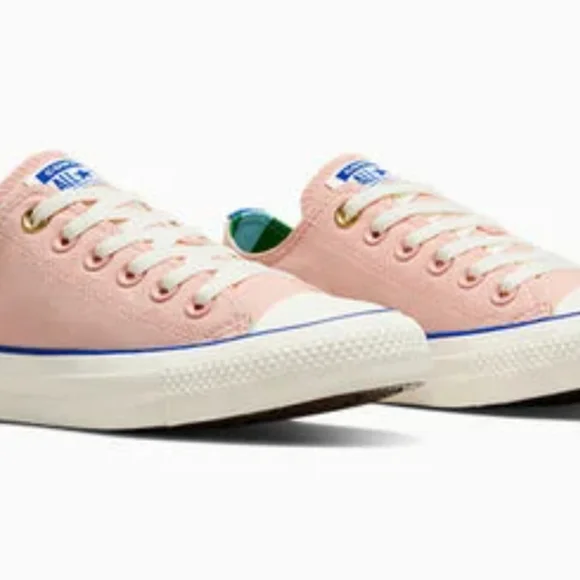 Chuck Taylor All Star Camp Converse NIB - Picture 2 of 7